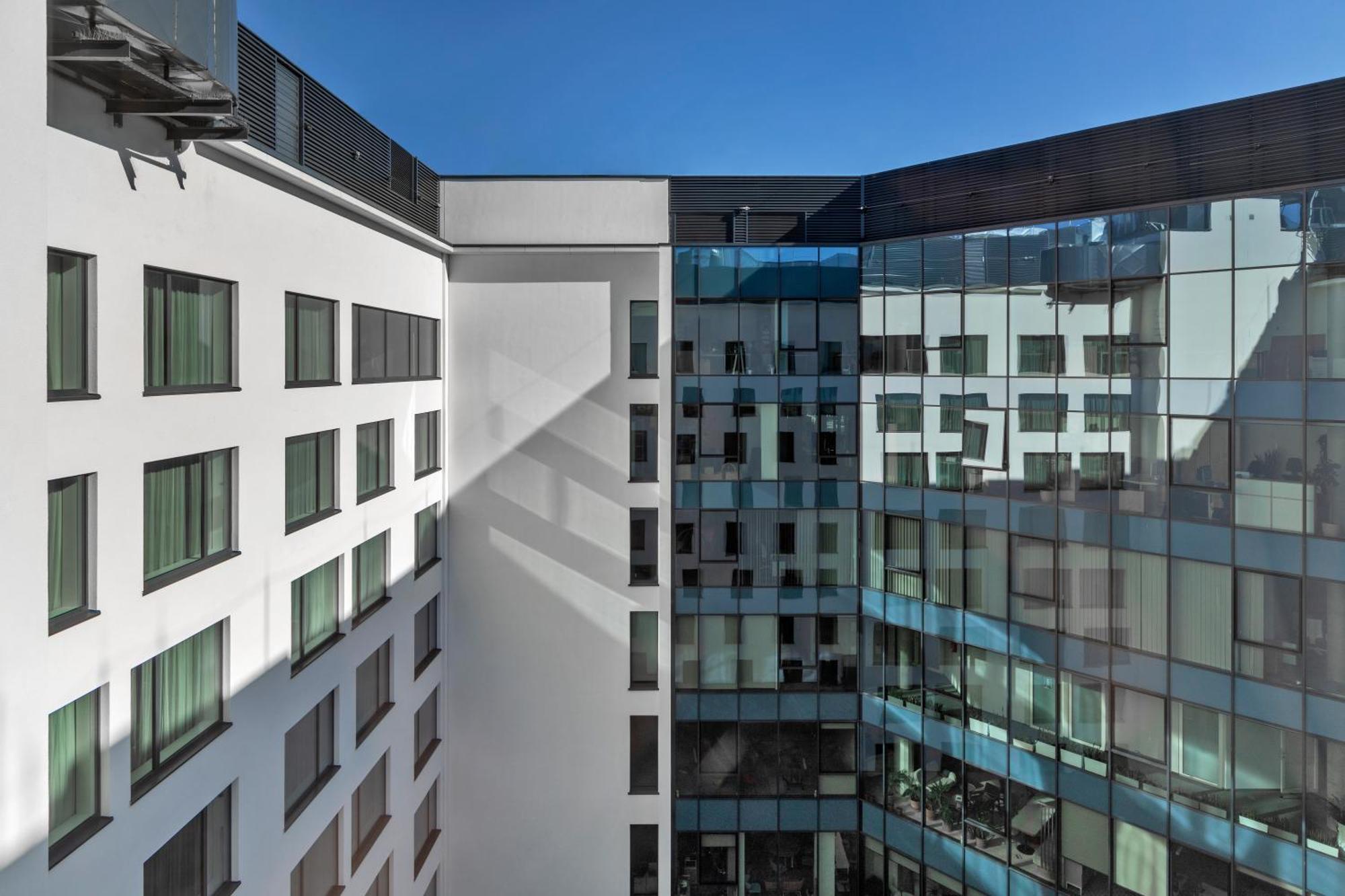 Moxy Szczecin City Экстерьер фото